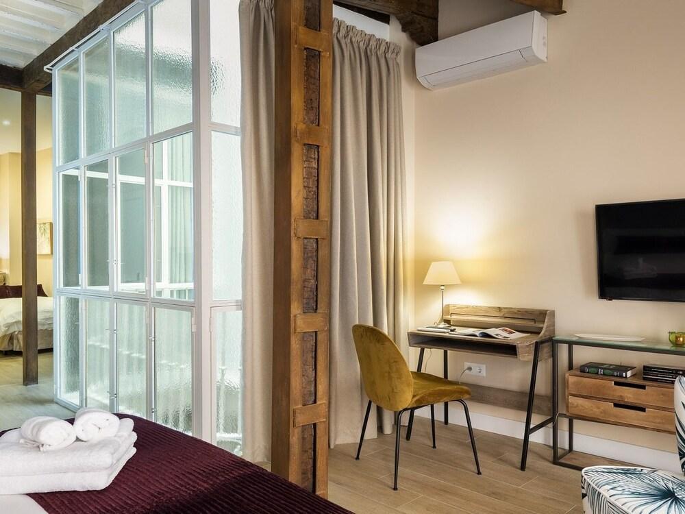 Placentines 5 * Siviglia